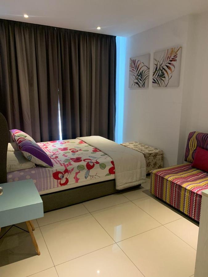 איפוה Aiera Homestay @ Meru Casa Kayangan מראה חיצוני תמונה