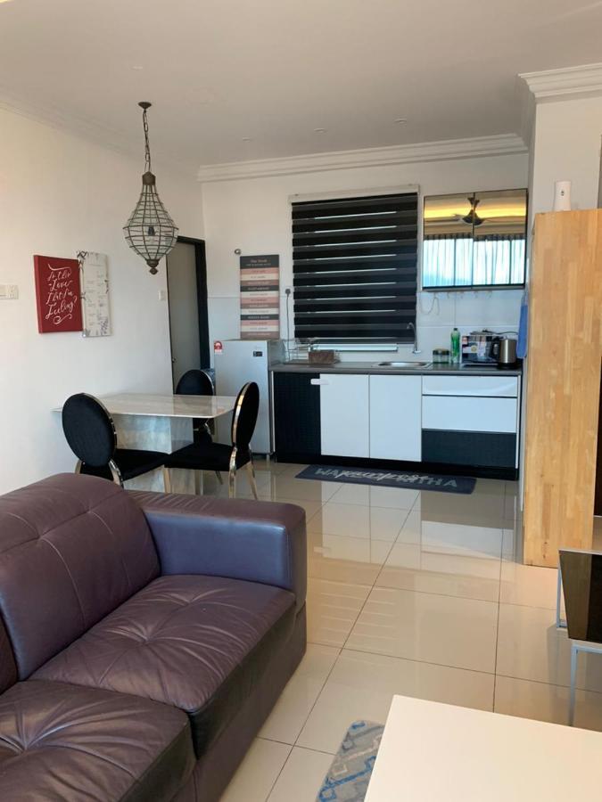איפוה Aiera Homestay @ Meru Casa Kayangan מראה חיצוני תמונה